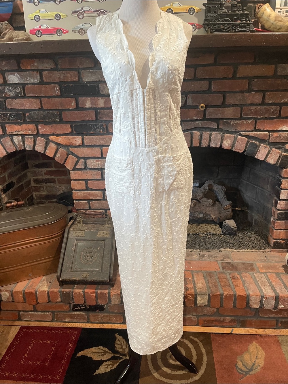 House of CB White Embroidered Maxi Dress size large